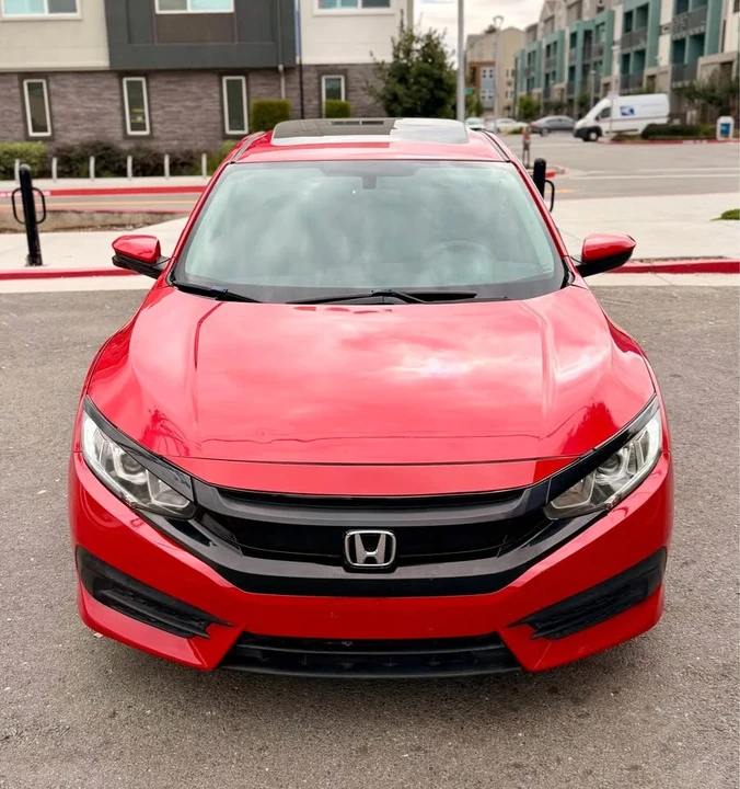 2017 Honda Civic 10th Gen - Image 14 of 15