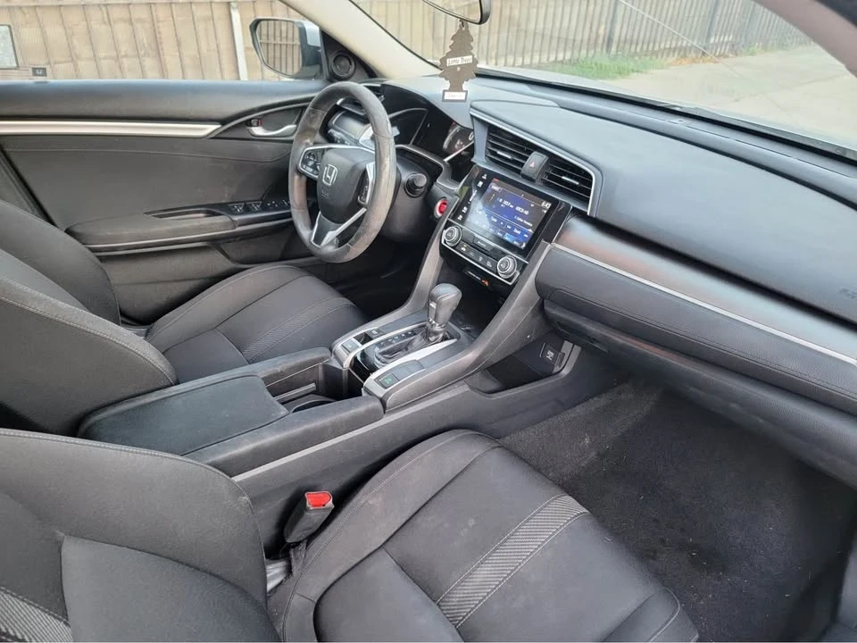 2017 Honda Civic 10th Gen - Image 7 of 8