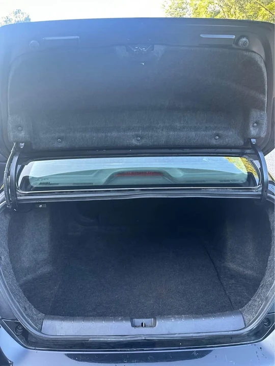 2017 Honda Civic 10th Gen - Image 17 of 18