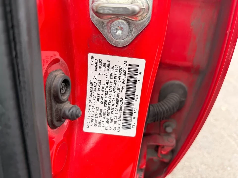 2017 Honda Civic 10th Gen - Image 9 of 15