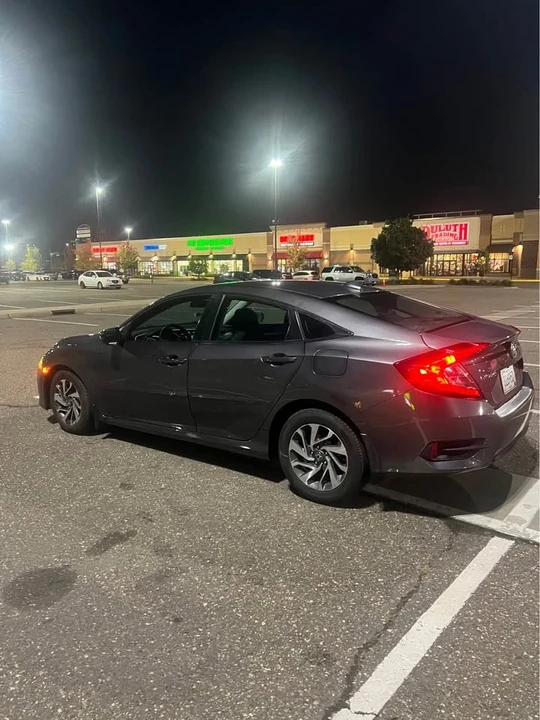 2017 Honda Civic 10th Gen - Image 4 of 20