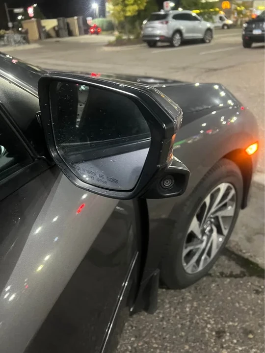 2017 Honda Civic 10th Gen - Image 9 of 20