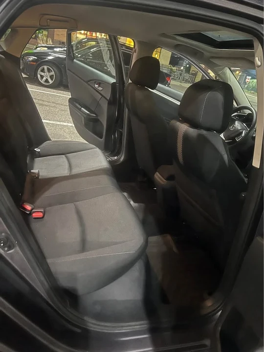 2017 Honda Civic 10th Gen - Image 17 of 20