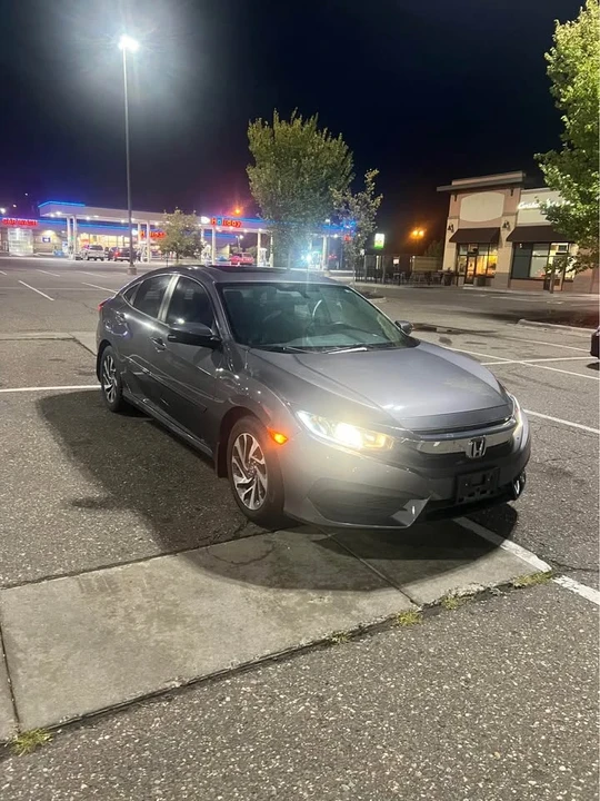2017 Honda Civic 10th Gen - Image 3 of 20
