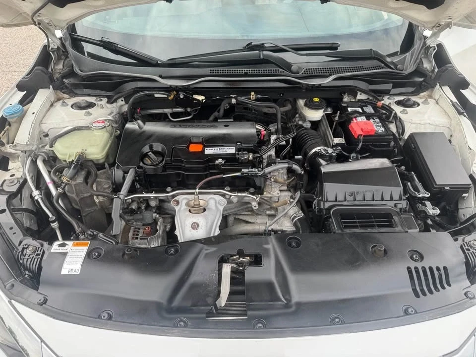 2017 Honda Civic 10th Gen - Image 18 of 19