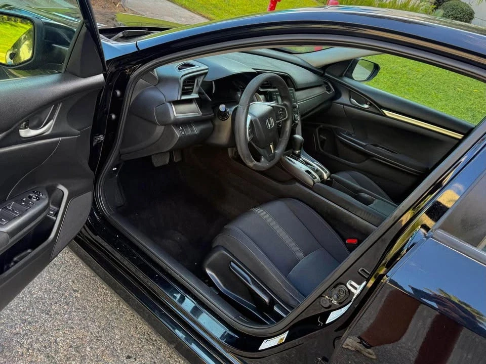 2017 Honda Civic 10th Gen - Image 3 of 14