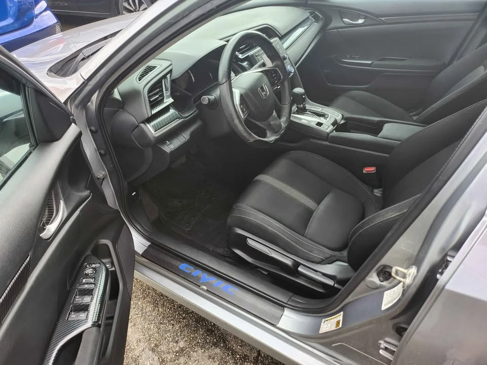 2017 Honda Civic 10th Gen - Image 4 of 7