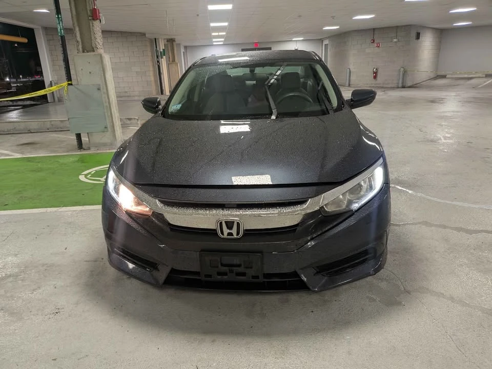 2017 Honda Civic 10th Gen - Image 7 of 14