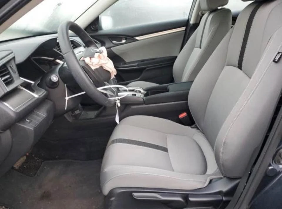 2017 Honda Civic 10th Gen - Image 9 of 11