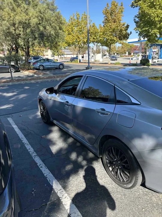2017 Honda Civic 10th Gen - Image 12 of 16