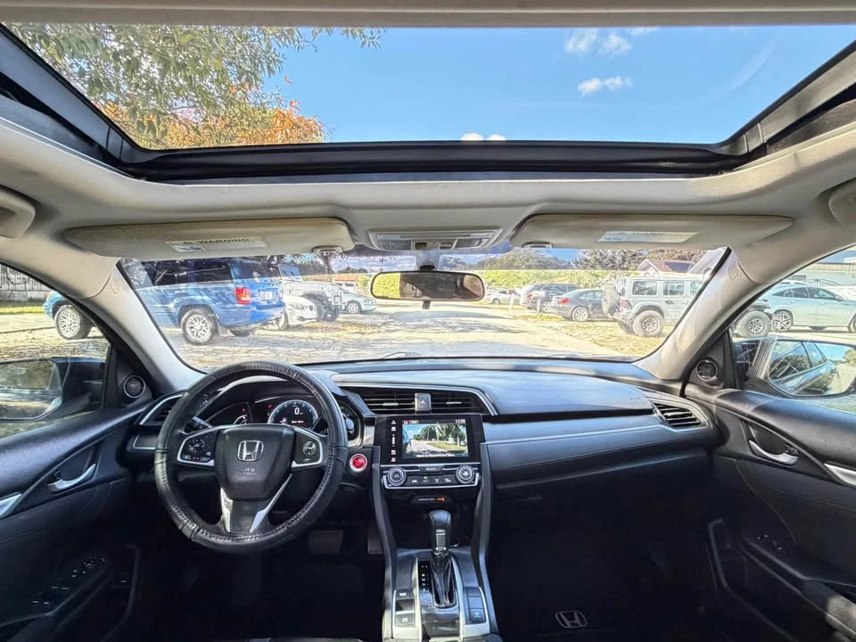 2017 Honda Civic 10th Gen - Image 15 of 20