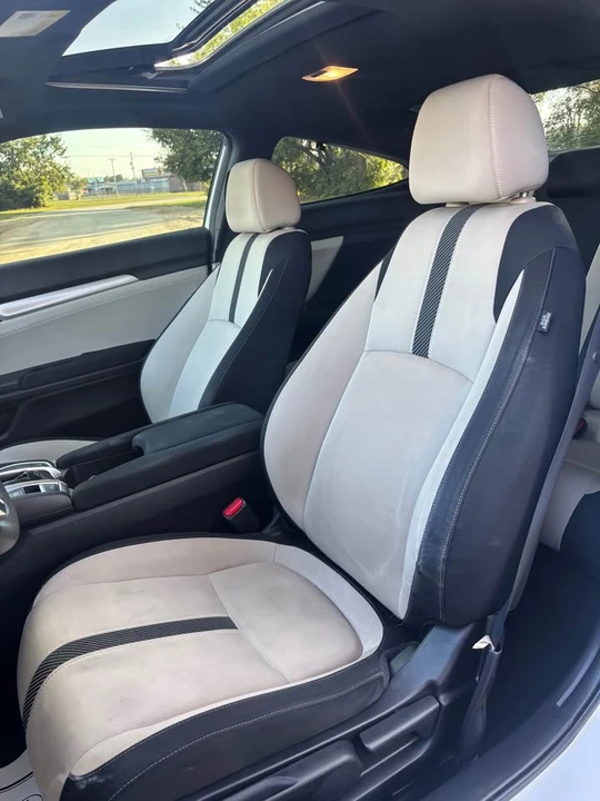 2017 Honda Civic 10th Gen - Image 5 of 15