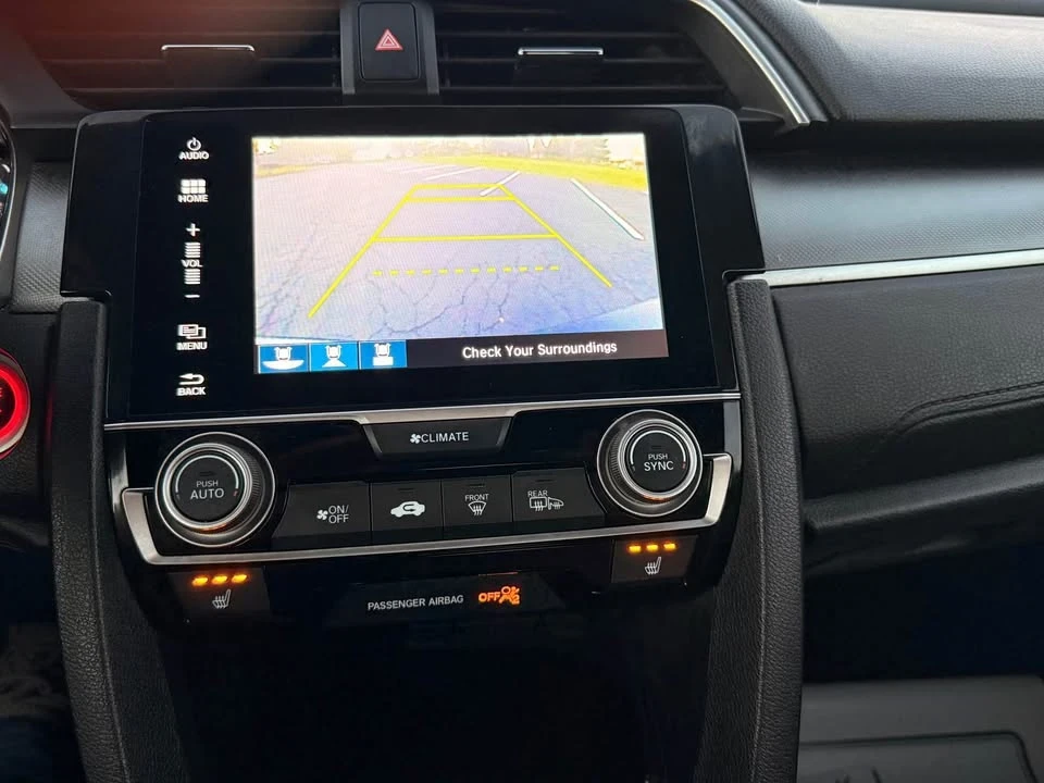 2017 Honda Civic 10th Gen - Image 9 of 11