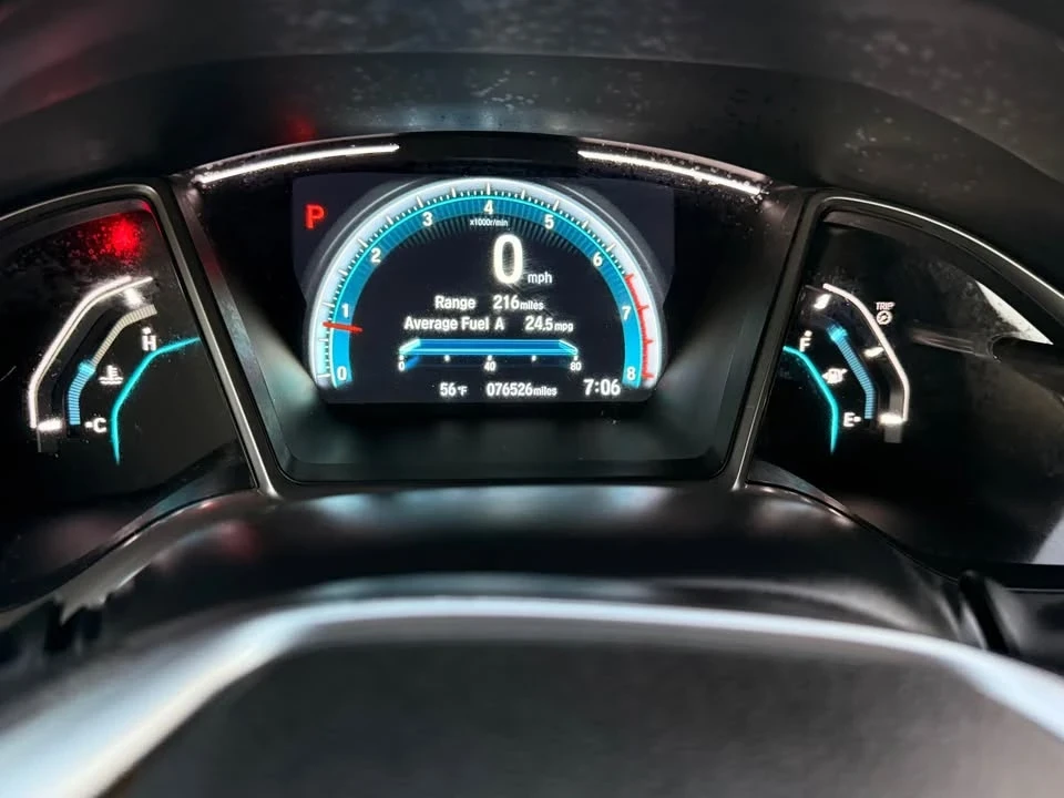2017 Honda Civic 10th Gen - Image 10 of 11