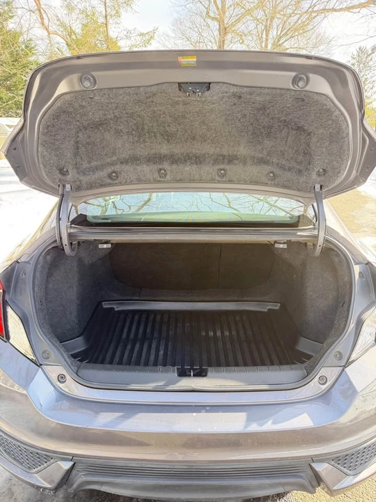 2017 Honda Civic 10th Gen - Image 15 of 17