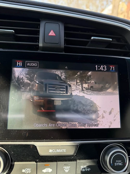 2017 Honda Civic 10th Gen - Image 10 of 17