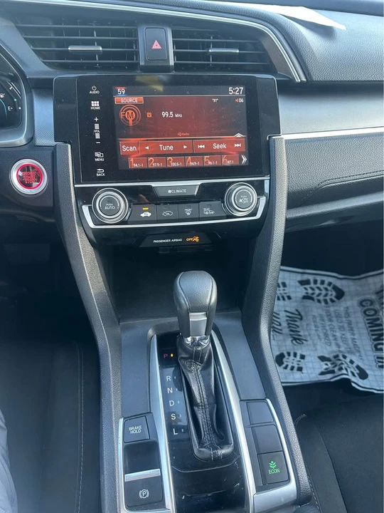 2017 Honda Civic 10th Gen - Image 4 of 8