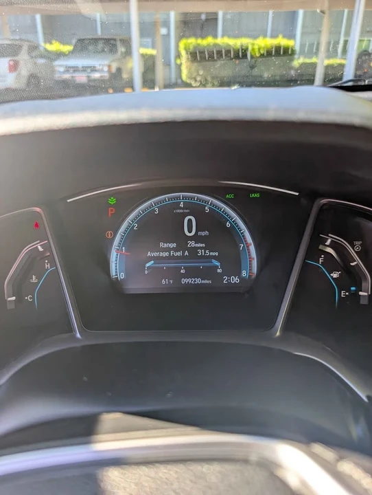 2017 Honda Civic 10th Gen - Image 14 of 18