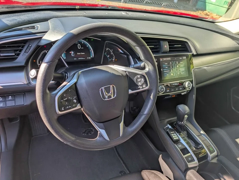 2017 Honda Civic 10th Gen - Image 15 of 18