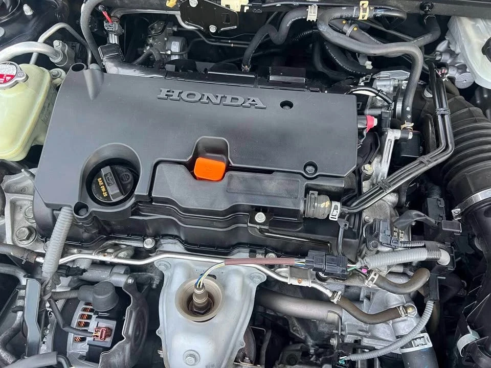 2017 Honda Civic 10th Gen - Image 12 of 13