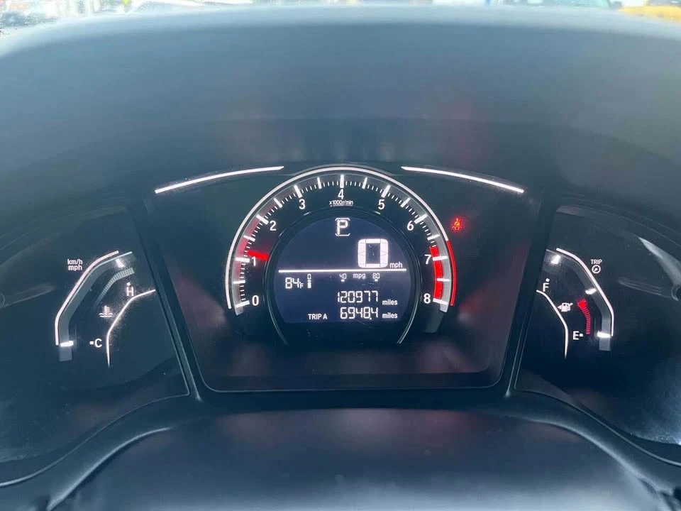 2017 Honda Civic 10th Gen - Image 6 of 13