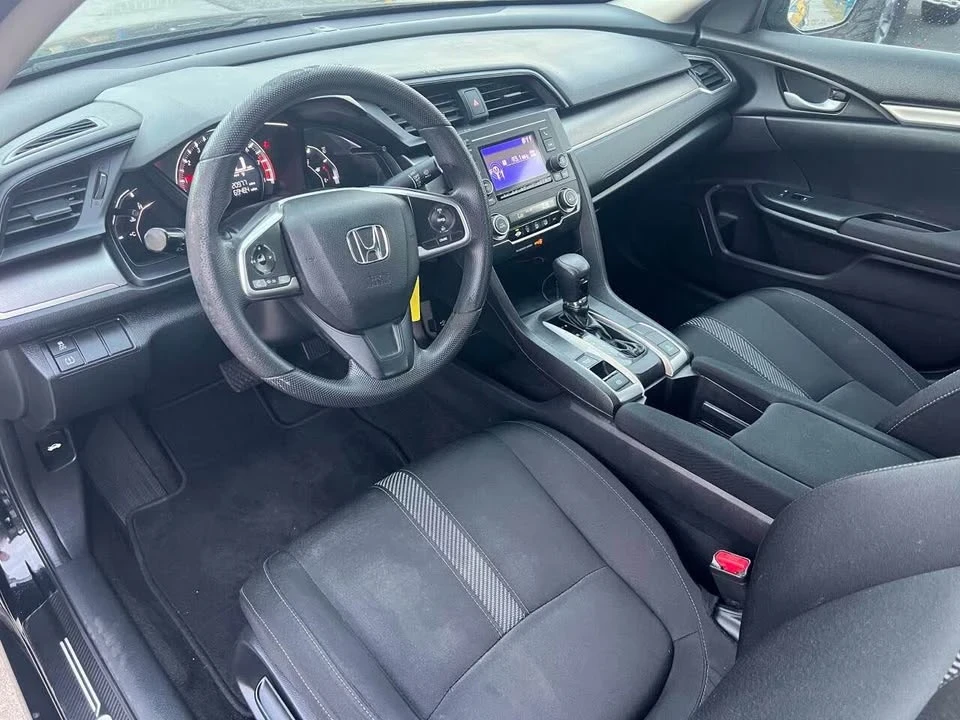 2017 Honda Civic 10th Gen - Image 7 of 13