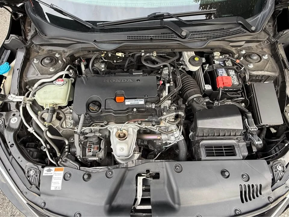 2017 Honda Civic 10th Gen - Image 12 of 14