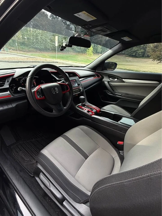 2017 Honda Civic 10th Gen - Image 8 of 14