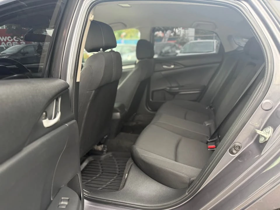 2017 Honda Civic 10th Gen - Image 16 of 17