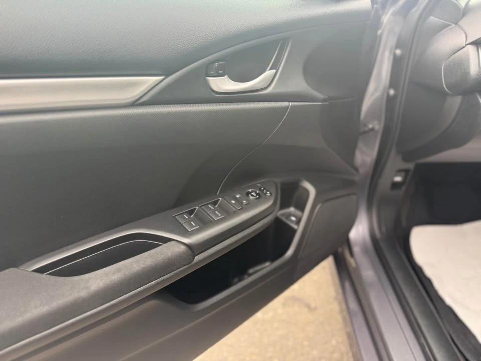 2017 Honda Civic 10th Gen - Image 12 of 17