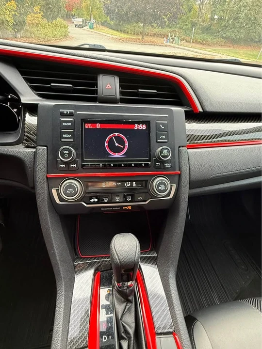2017 Honda Civic 10th Gen - Image 10 of 14