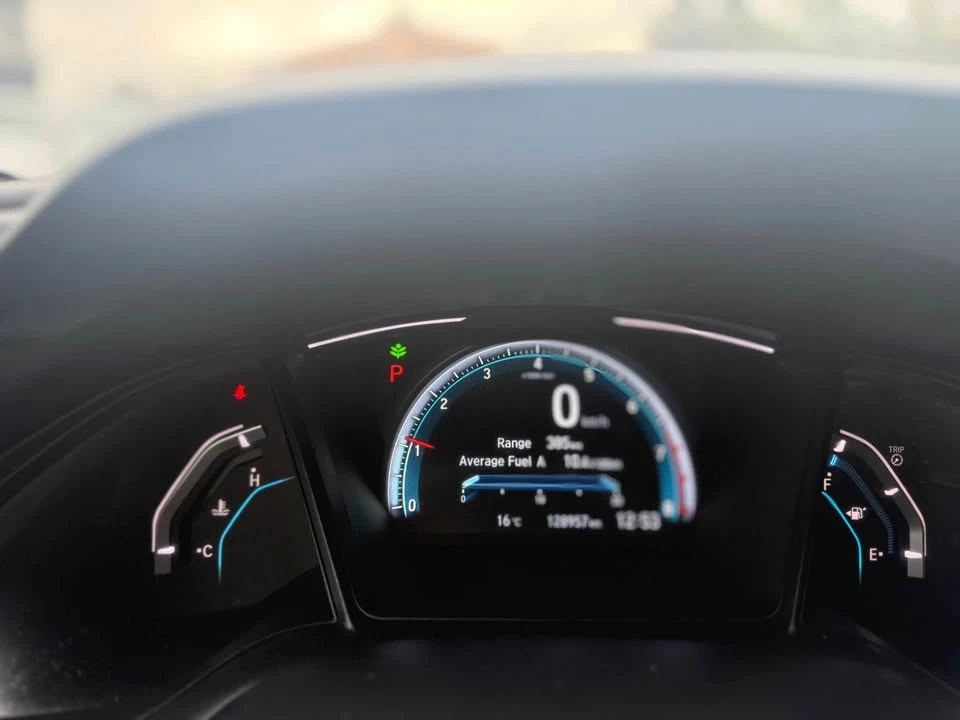 2017 Honda Civic 10th Gen - Image 10 of 17