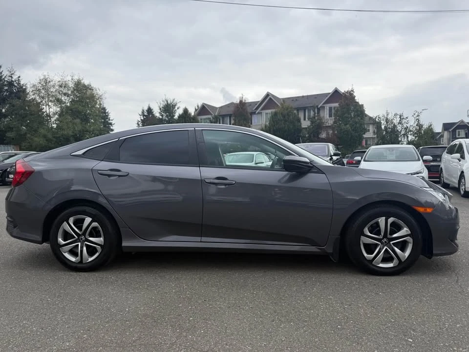 2017 Honda Civic 10th Gen - Image 3 of 17
