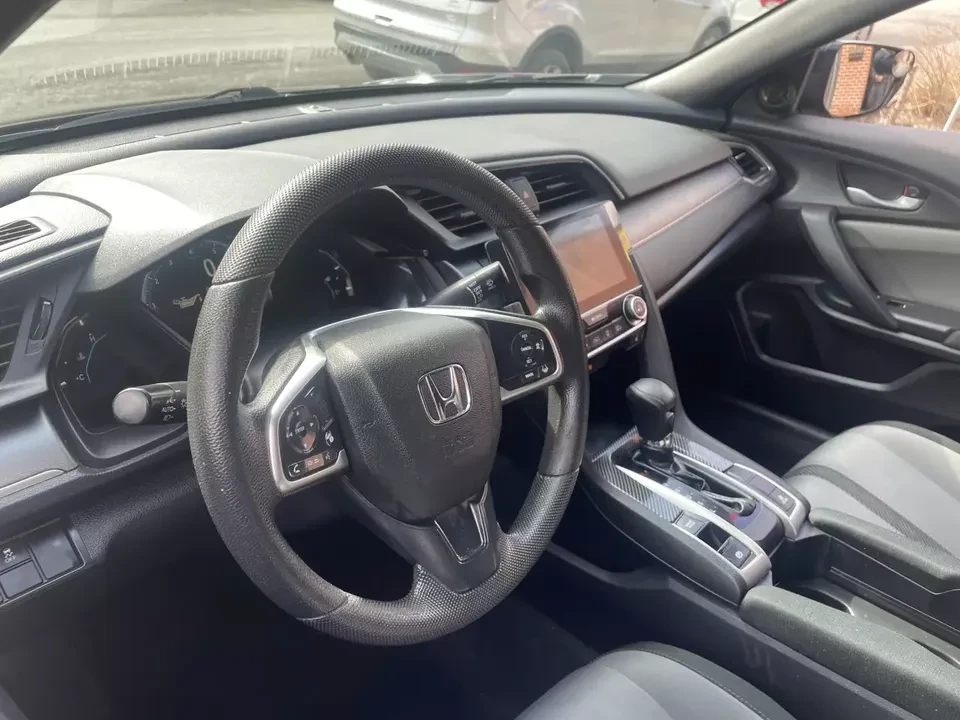 2017 Honda Civic 10th Gen - Image 12 of 14