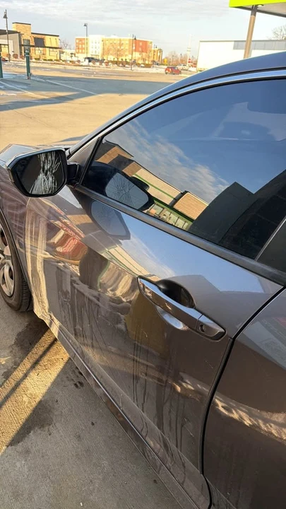 2017 Honda Civic 10th Gen - Image 6 of 9