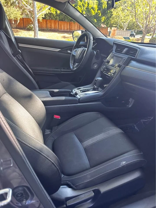 2017 Honda Civic 10th Gen - Image 2 of 7