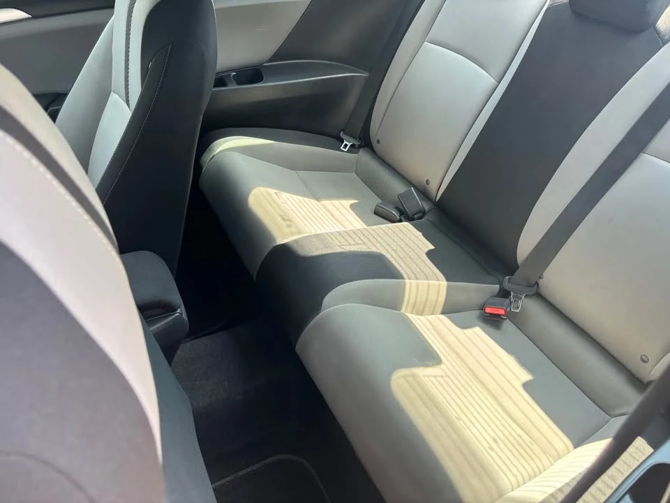 2017 Honda Civic 10th Gen - Image 9 of 15