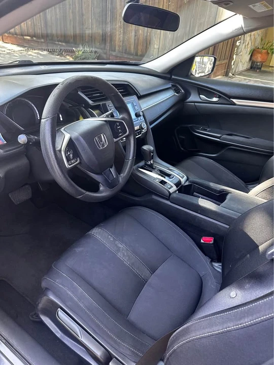 2017 Honda Civic 10th Gen - Image 3 of 7