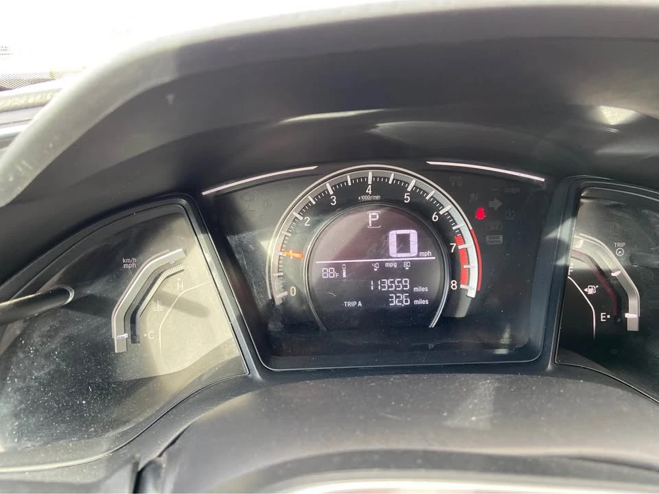 2017 Honda Civic 10th Gen - Image 4 of 10