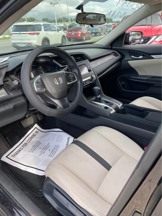 2017 Honda Civic 10th Gen - Image 3 of 10