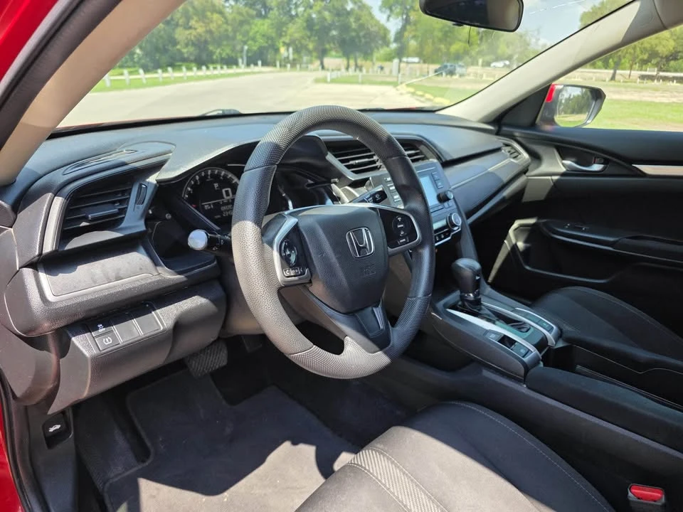 2017 Honda Civic 10th Gen - Image 9 of 15