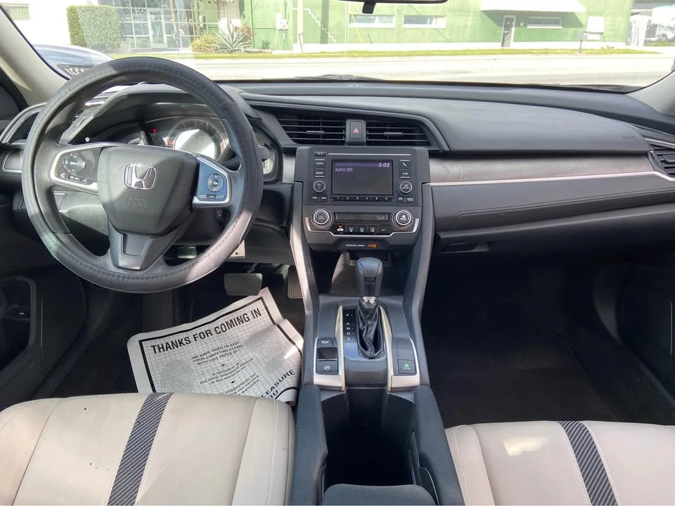 2017 Honda Civic 10th Gen - Image 8 of 10