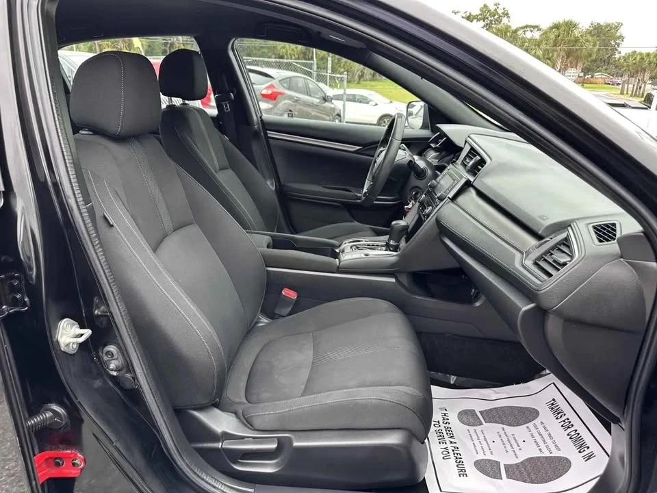 2017 Honda Civic 10th Gen - Image 8 of 14