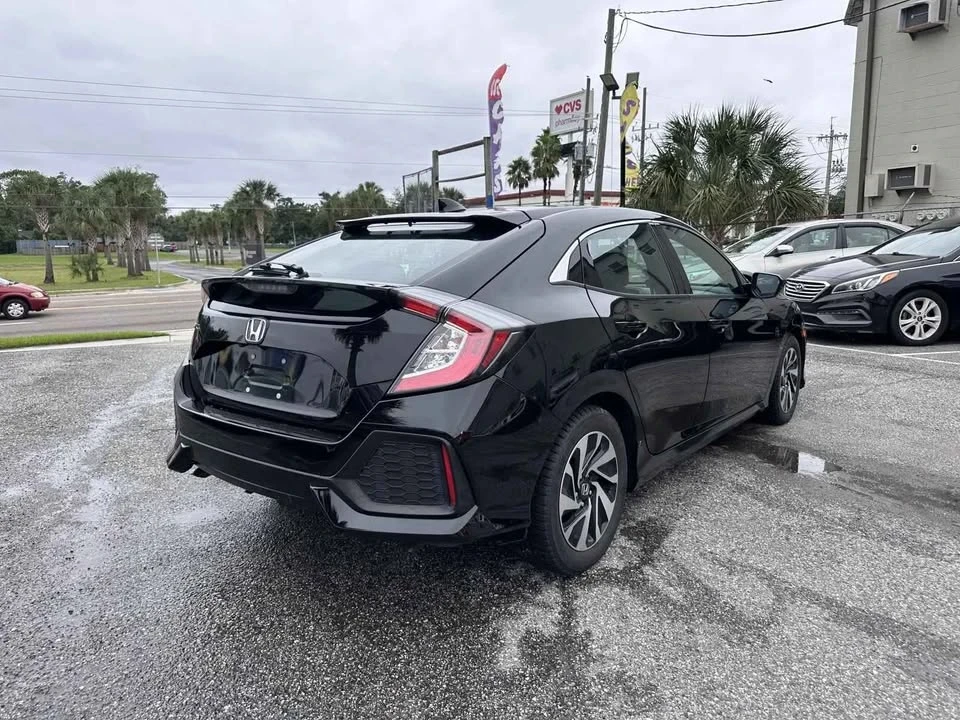 2017 Honda Civic 10th Gen - Image 4 of 14