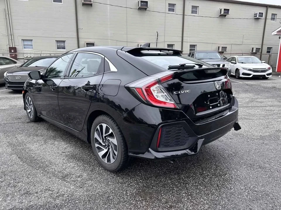2017 Honda Civic 10th Gen - Image 6 of 14