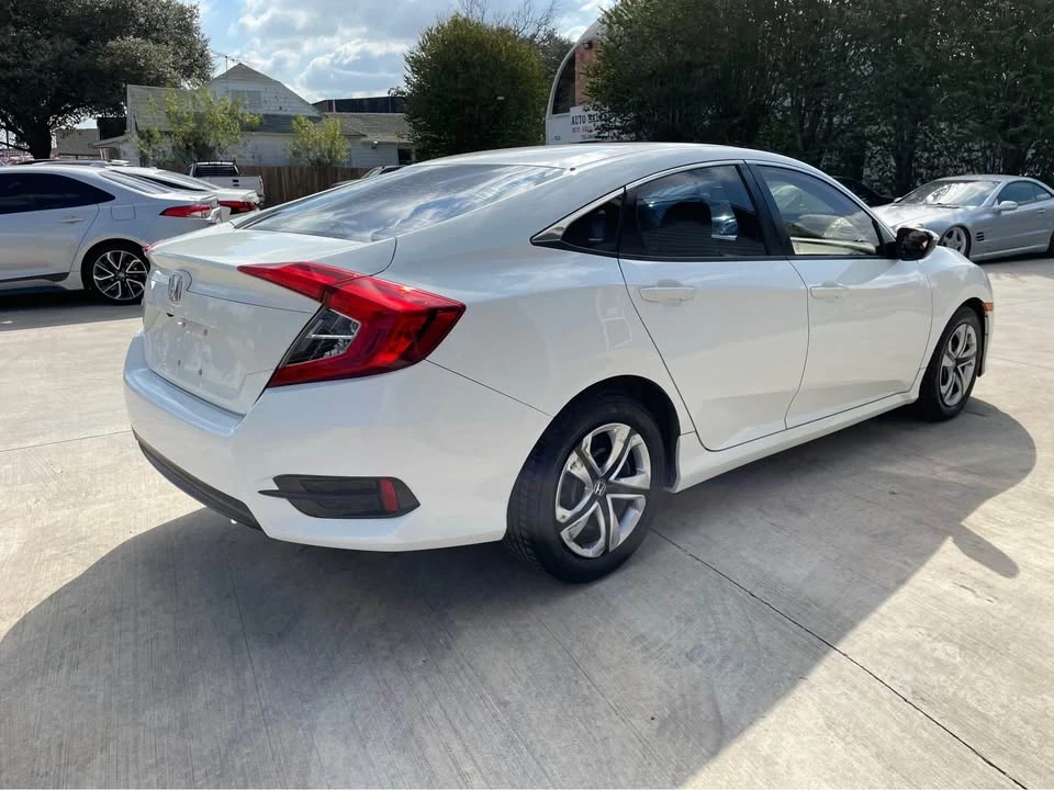 2017 Honda Civic 10th Gen - Image 6 of 14