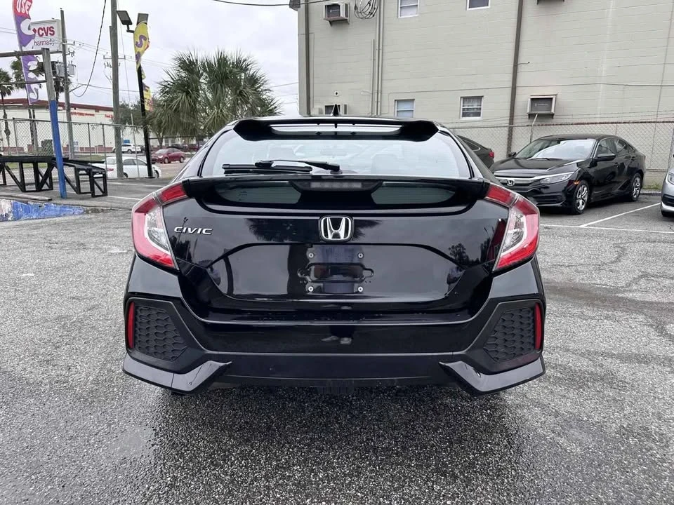 2017 Honda Civic 10th Gen - Image 5 of 14