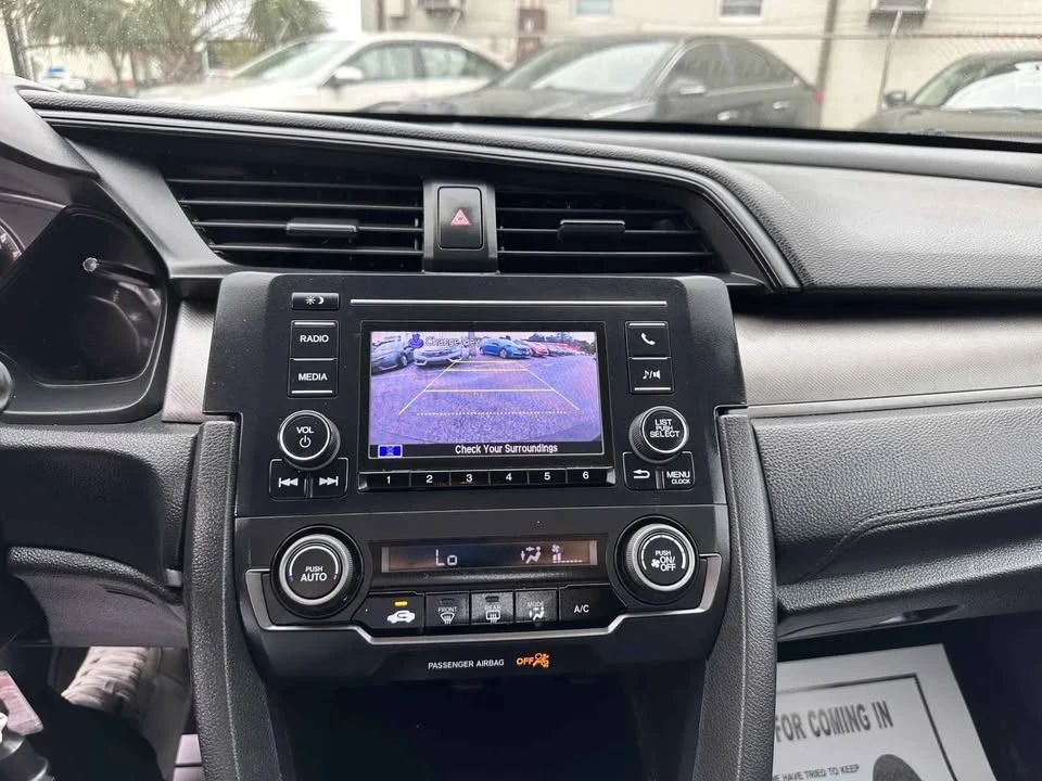2017 Honda Civic 10th Gen - Image 11 of 14