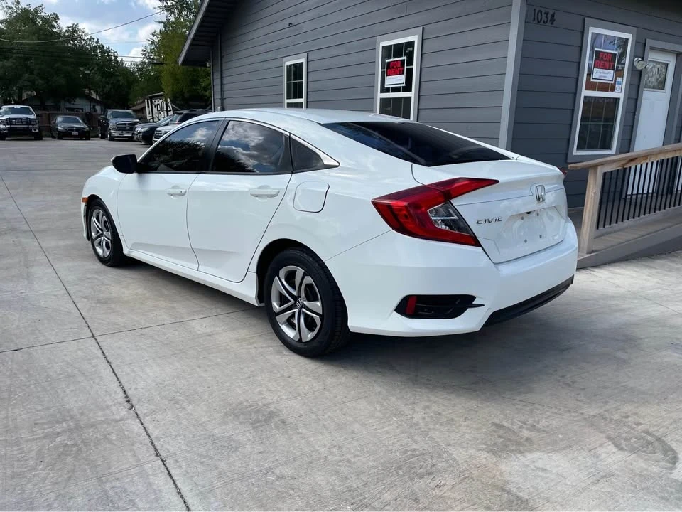 2017 Honda Civic 10th Gen - Image 4 of 14