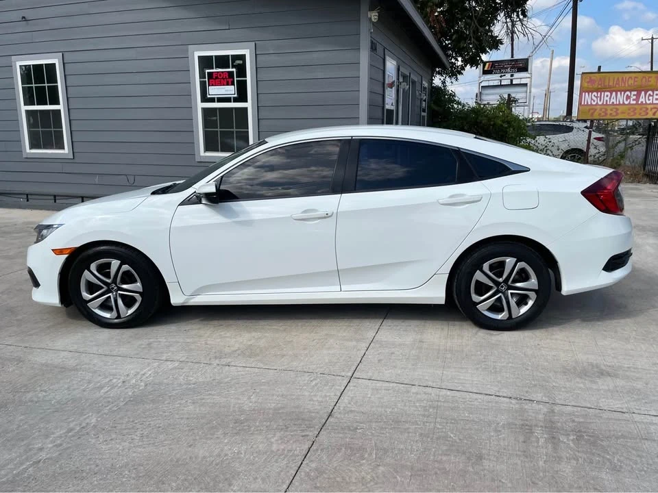 2017 Honda Civic 10th Gen - Image 3 of 14